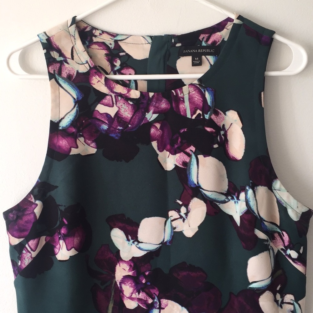 Banana Republic Green Floral Peplum Dress